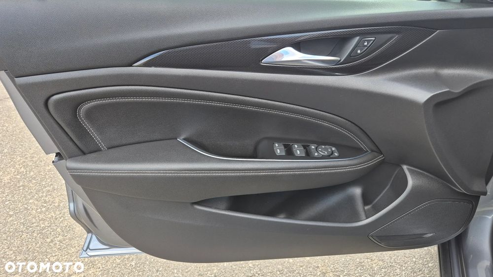 Opel Insignia 2.0 Innovation - 11