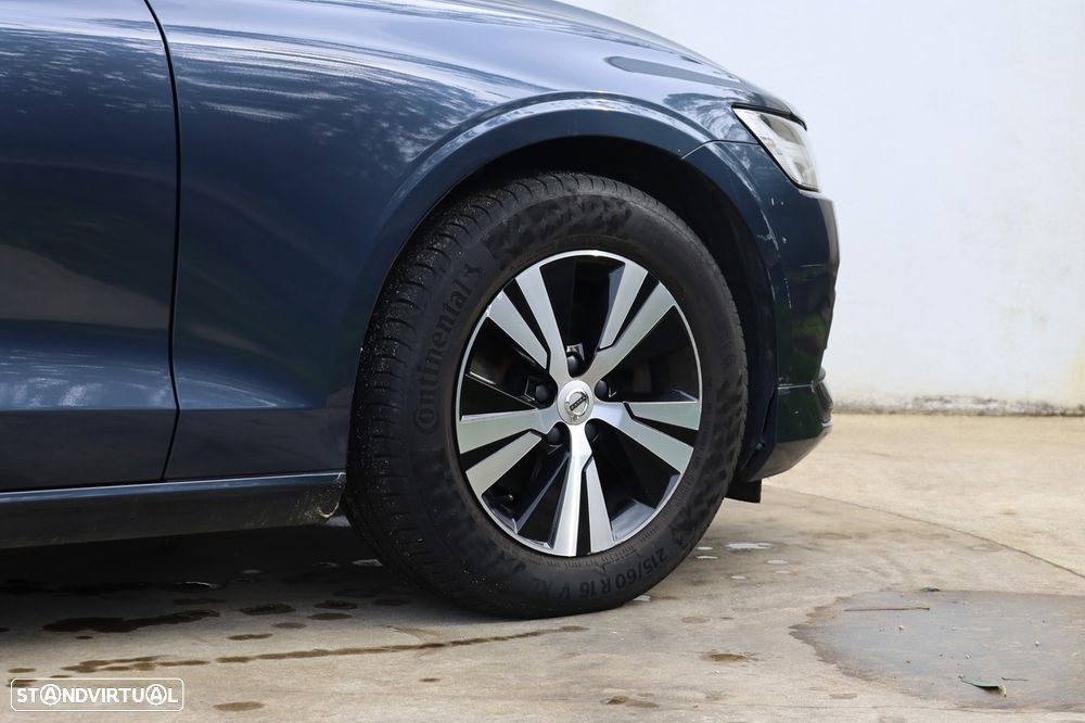 Volvo V60 2.0 D3 Momentum Core Geartronic - 6