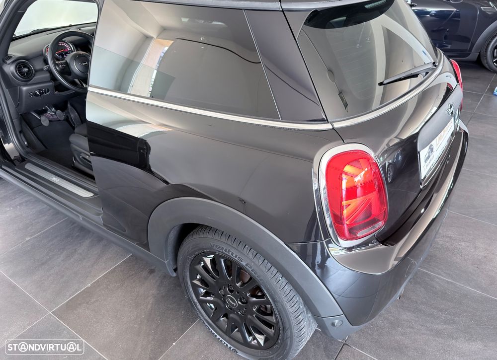 MINI 3 Portas One D - 9