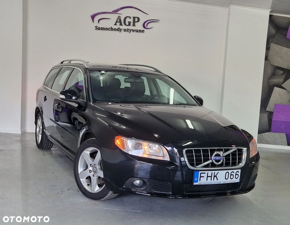 Volvo V70 2.5T Summum - 2