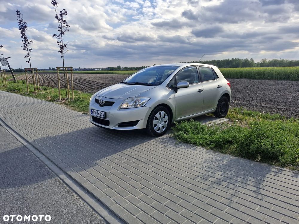 Toyota Auris 1.6 VVT-i Luna - 3