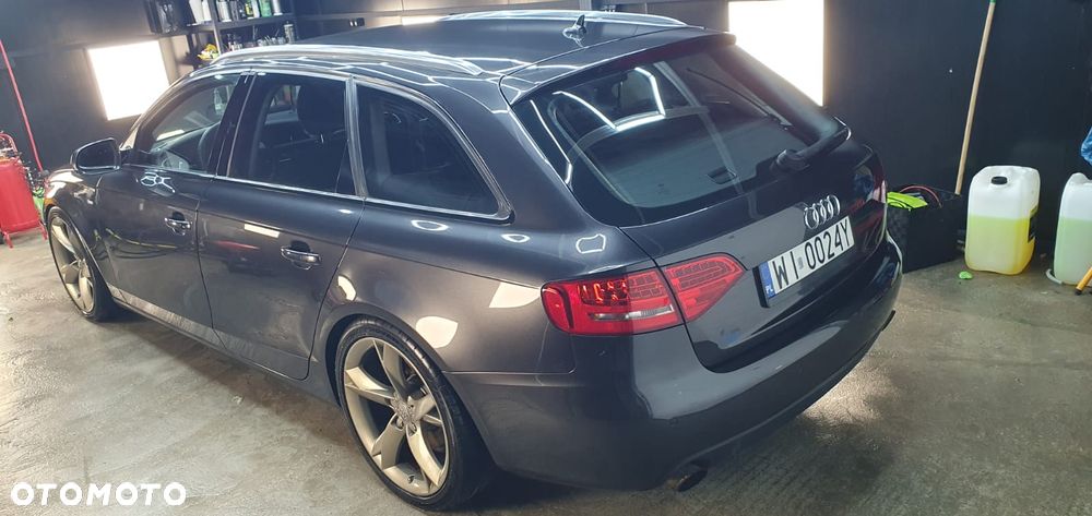 Audi A4 Avant 2.0 TDI DPF multitronic S line Sportpaket - 5