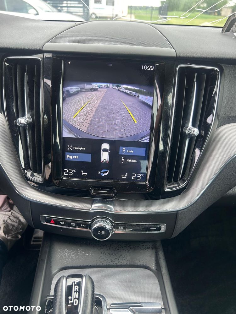 Volvo XC 60 D4 SCR R-Design - 20