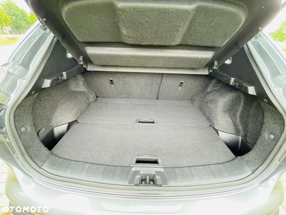 Nissan Qashqai 1.6 DIG-T N-Connecta - 24