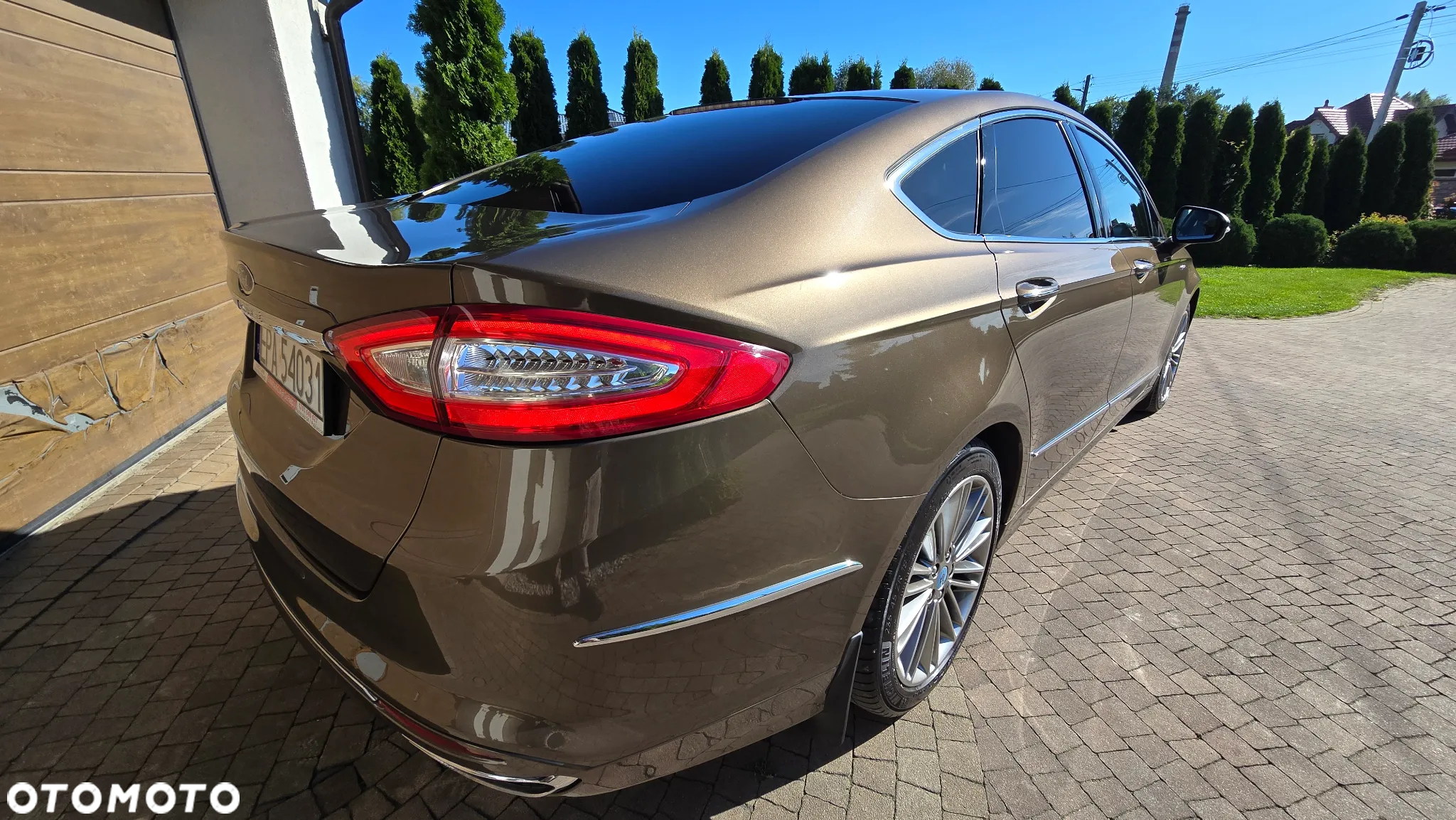 Ford Mondeo Vignale 2.0 EcoBoost - 18