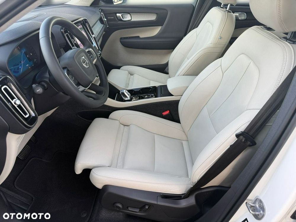 Volvo XC 40 - 15