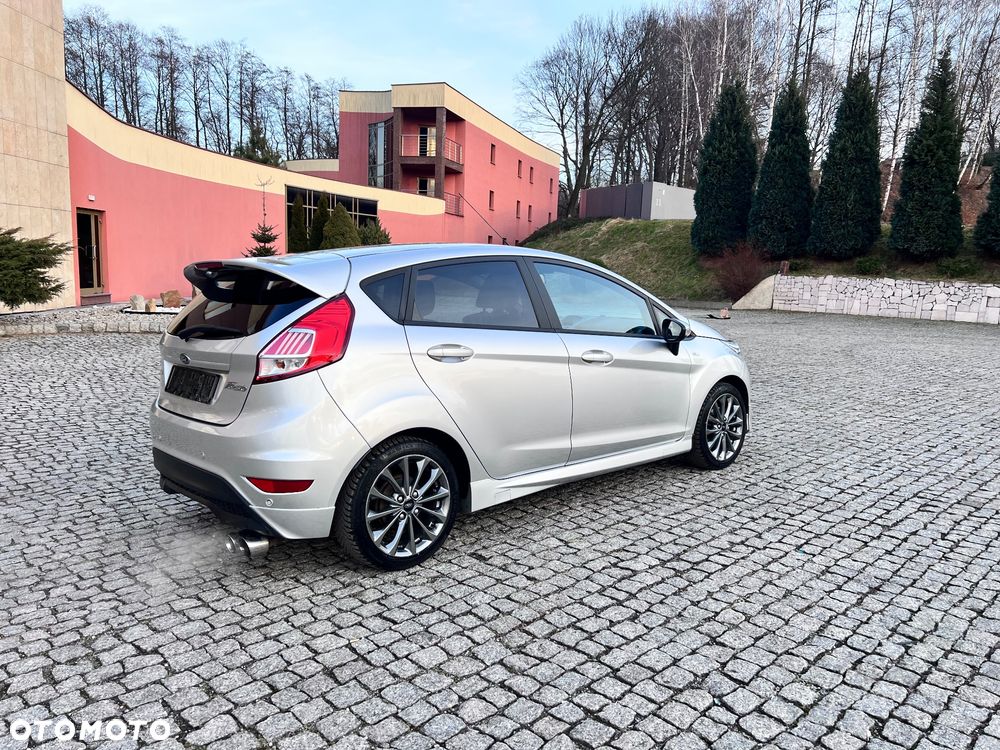 Ford Fiesta 1.0 EcoBoost S&S ST-LINE - 4