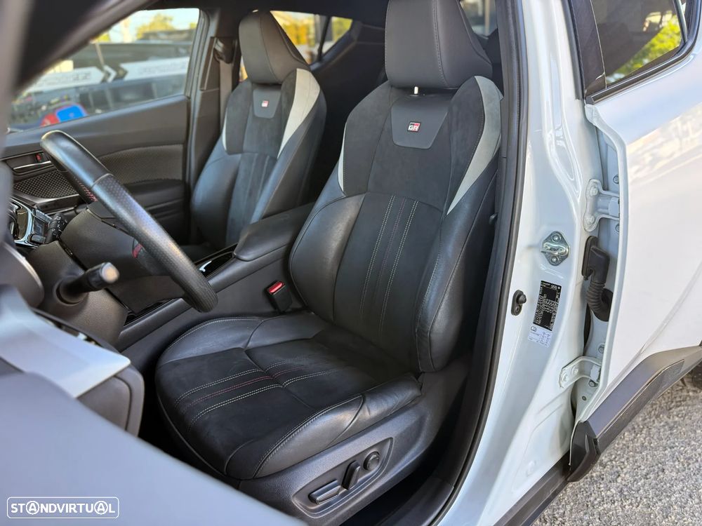 Toyota C-HR 2.0 Hybrid GR Sport - 52
