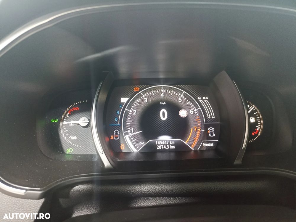 Renault Megane ENERGY TCe 205 EDC GT - 12