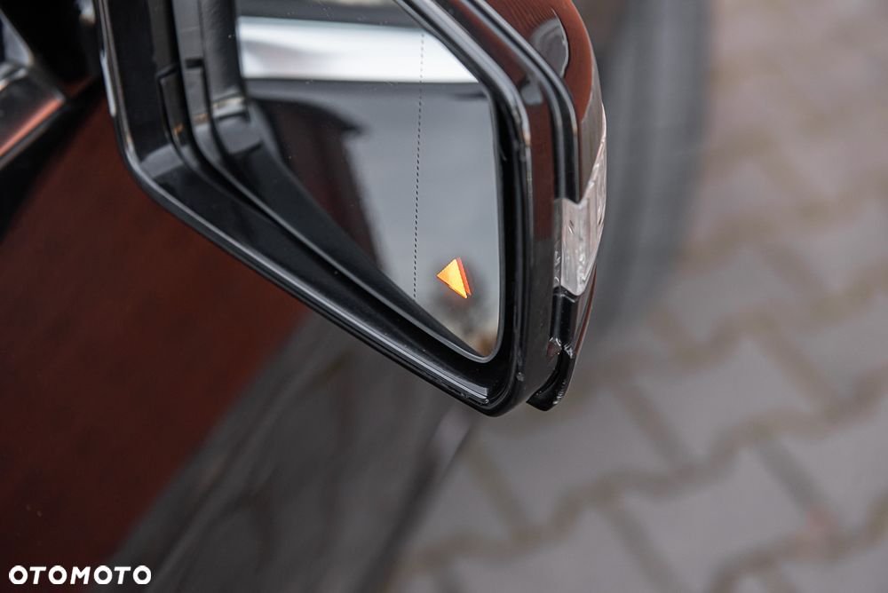 Mercedes-Benz Klasa E 350 BlueTEC 4Matic 7G-TRONIC Avantgarde - 34