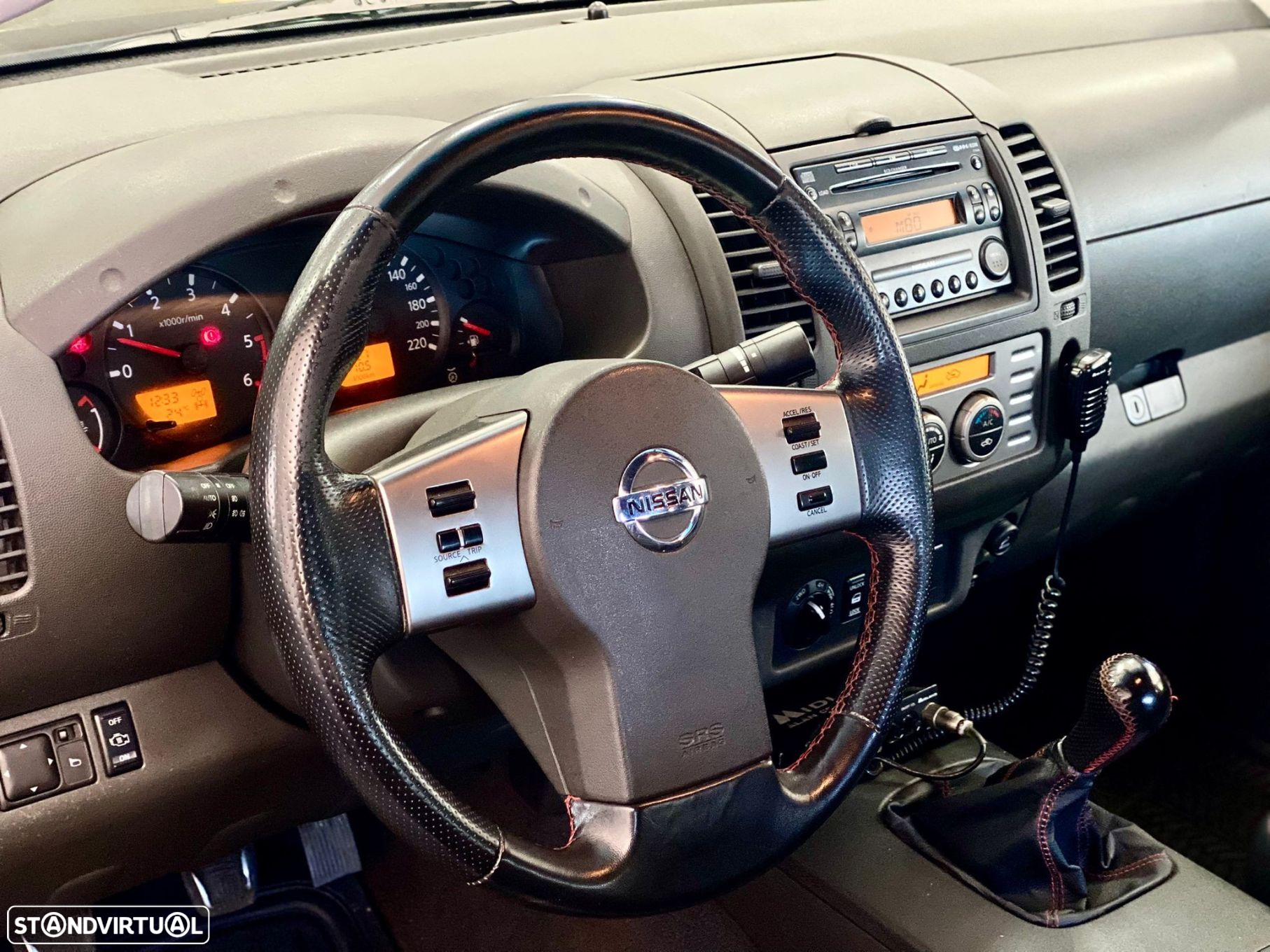 Nissan Navara 2.5 dCi CD LE Premium - 22
