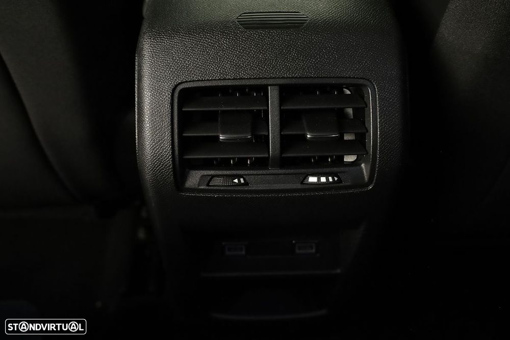 Peugeot 308 SW 1.6 Hybrid Allure e-EAT8 - 25