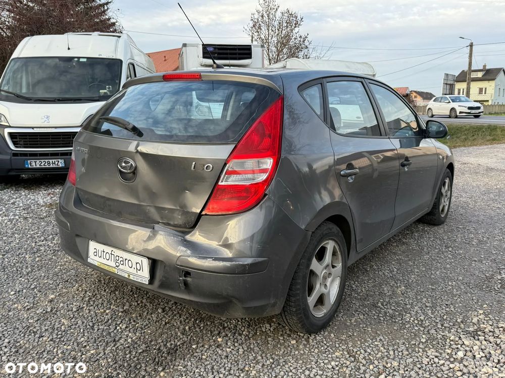 Hyundai i30 1.4 Classic + - 7