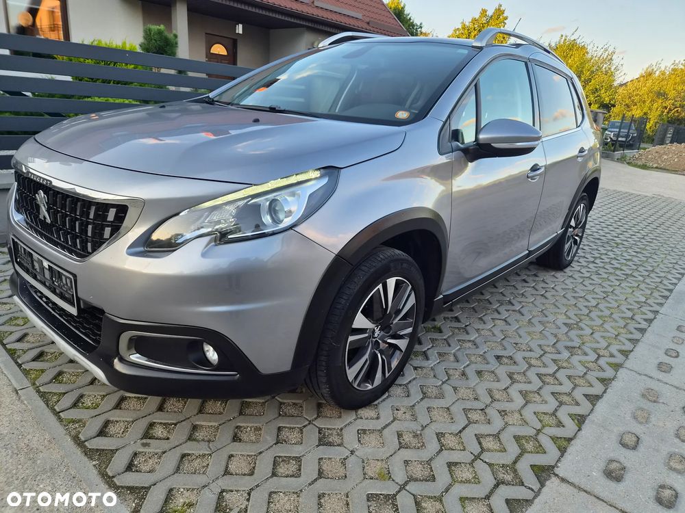 Peugeot 2008 BlueHDi 100 STOP & START Allure - 2