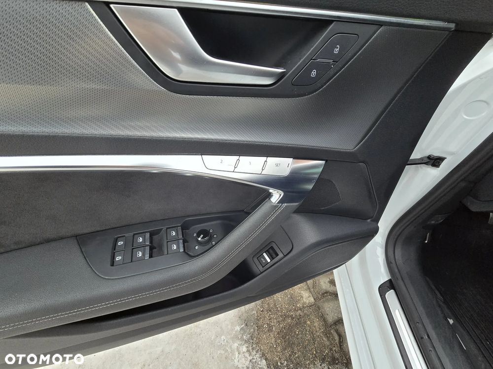 Audi A7 Sportback - 12