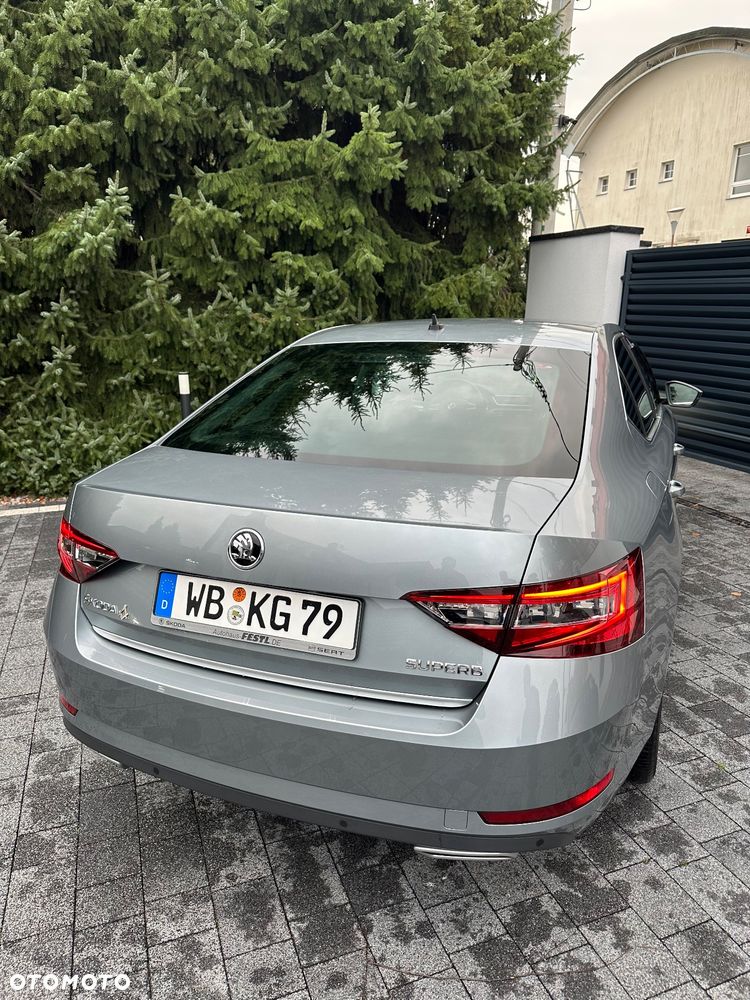 Skoda Superb 2.0 TDI L&K DSG7 - 13