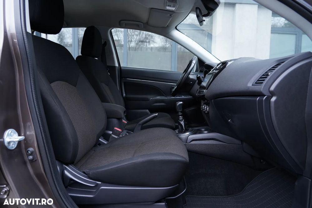 Mitsubishi ASX 1.6 Litri 4WD DI-D Invite+ - 8