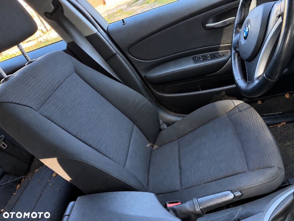 BMW Seria 1 116i - 5