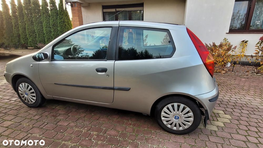 Fiat Punto 1.2 8V ELX - 5
