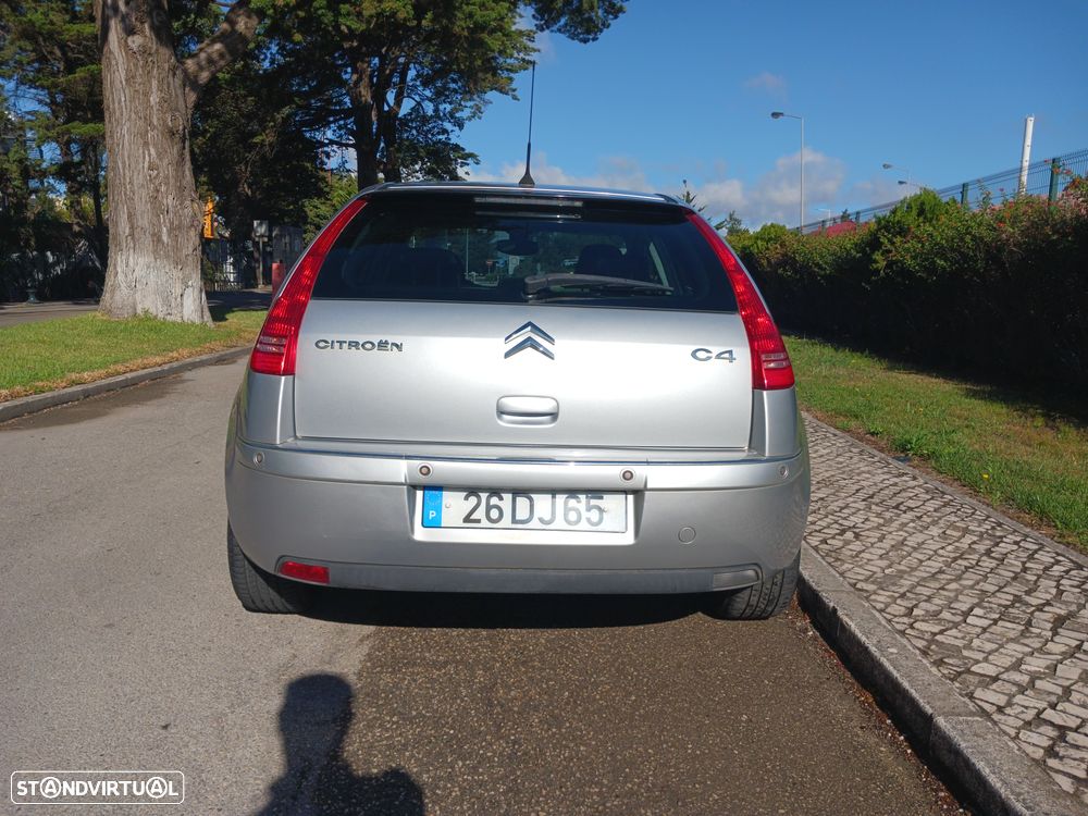 Citroën C4 1.6 HDi 110 Exclusive - 14