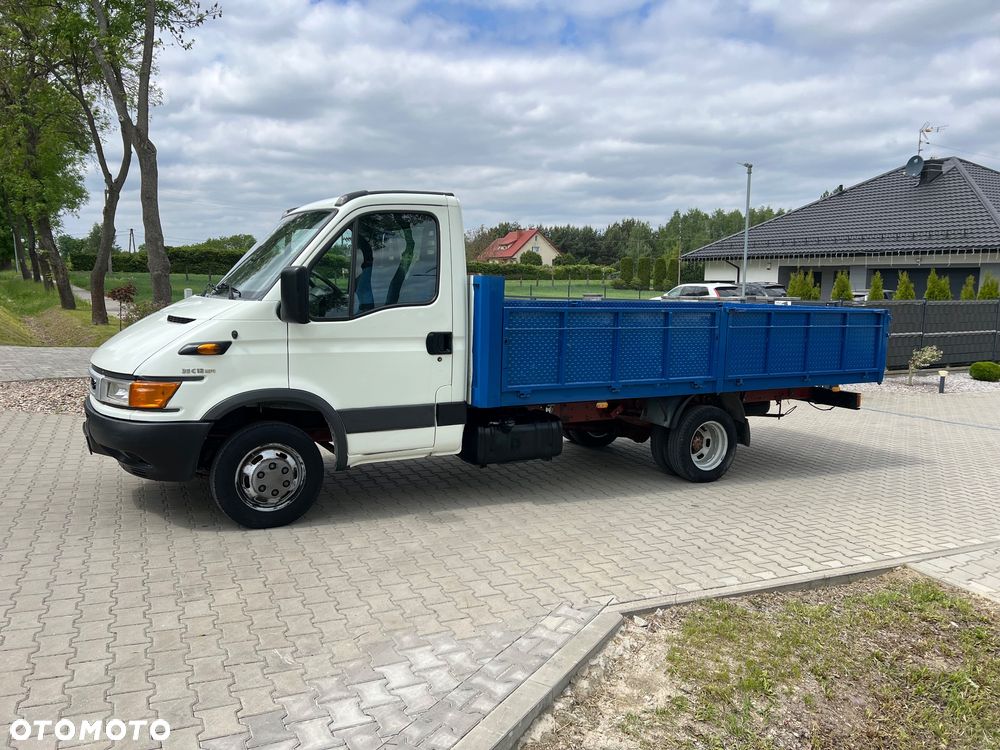 Iveco Daily 35C12 - 3