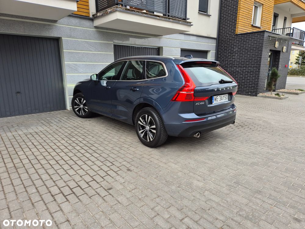 Volvo XC 60 B4 B Inscription - 4