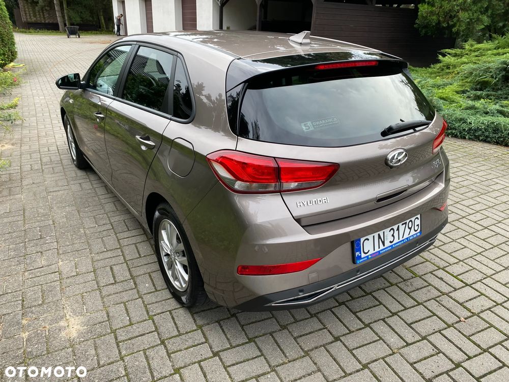 Hyundai i30 1.0 T-GDI Classic + - 4