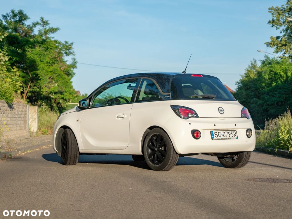 Opel Adam 1.2 - 3