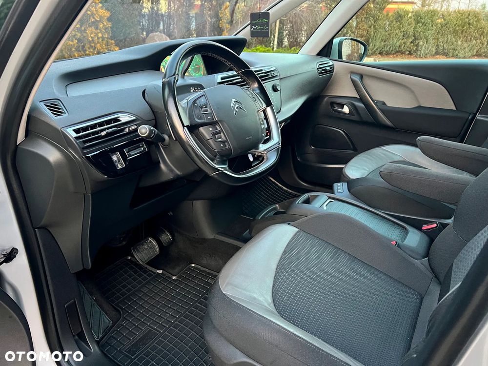 Citroën C4 Grand Picasso BlueHDi 150 EAT6 Exclusive - 28