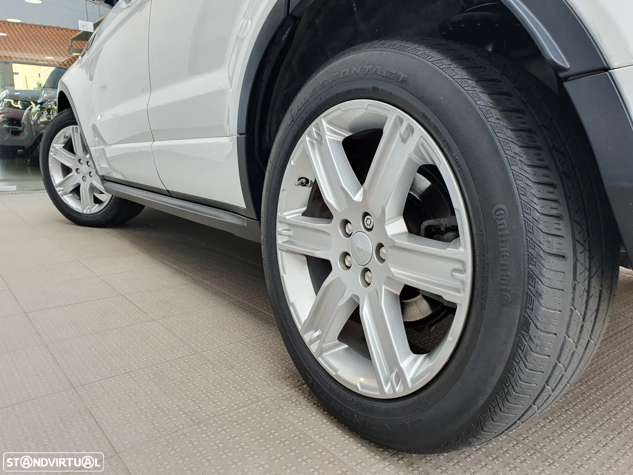 Land Rover Range Rover Evoque 2.2 eD4 Dynamic - 17