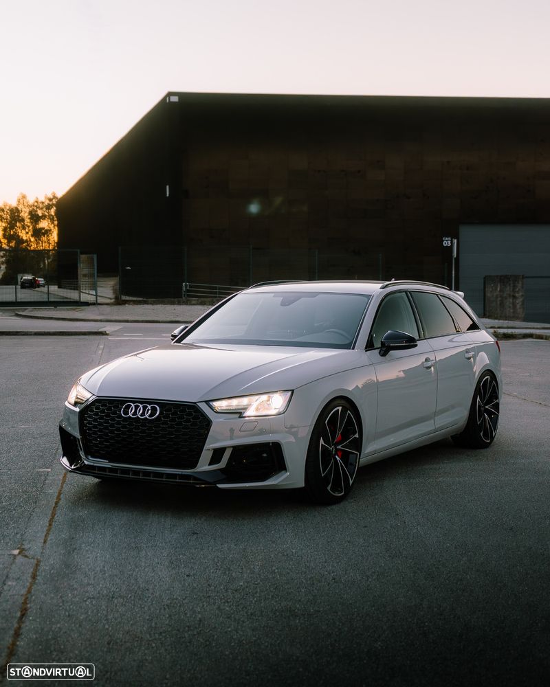 Audi A4 Avant 2.0 TDI Multitronic Business Line S-line - 4