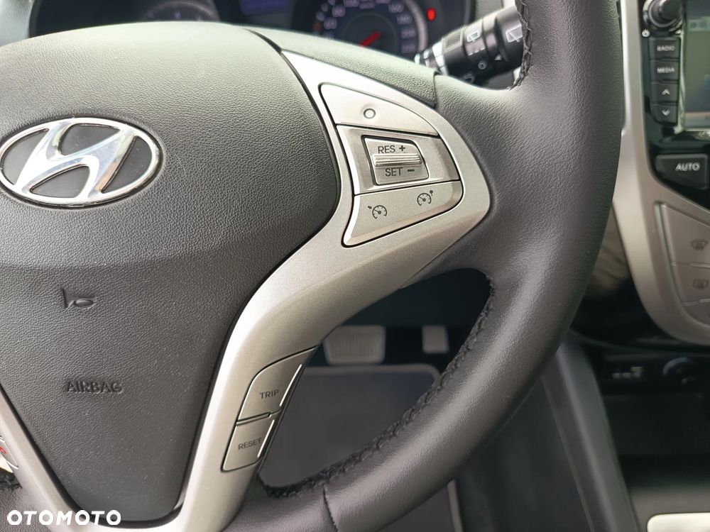 Hyundai ix20 1.6 Automatik Fifa World Cup Edition - 24