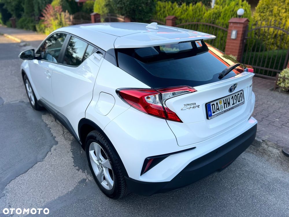 Toyota C-HR Style Selection - 11