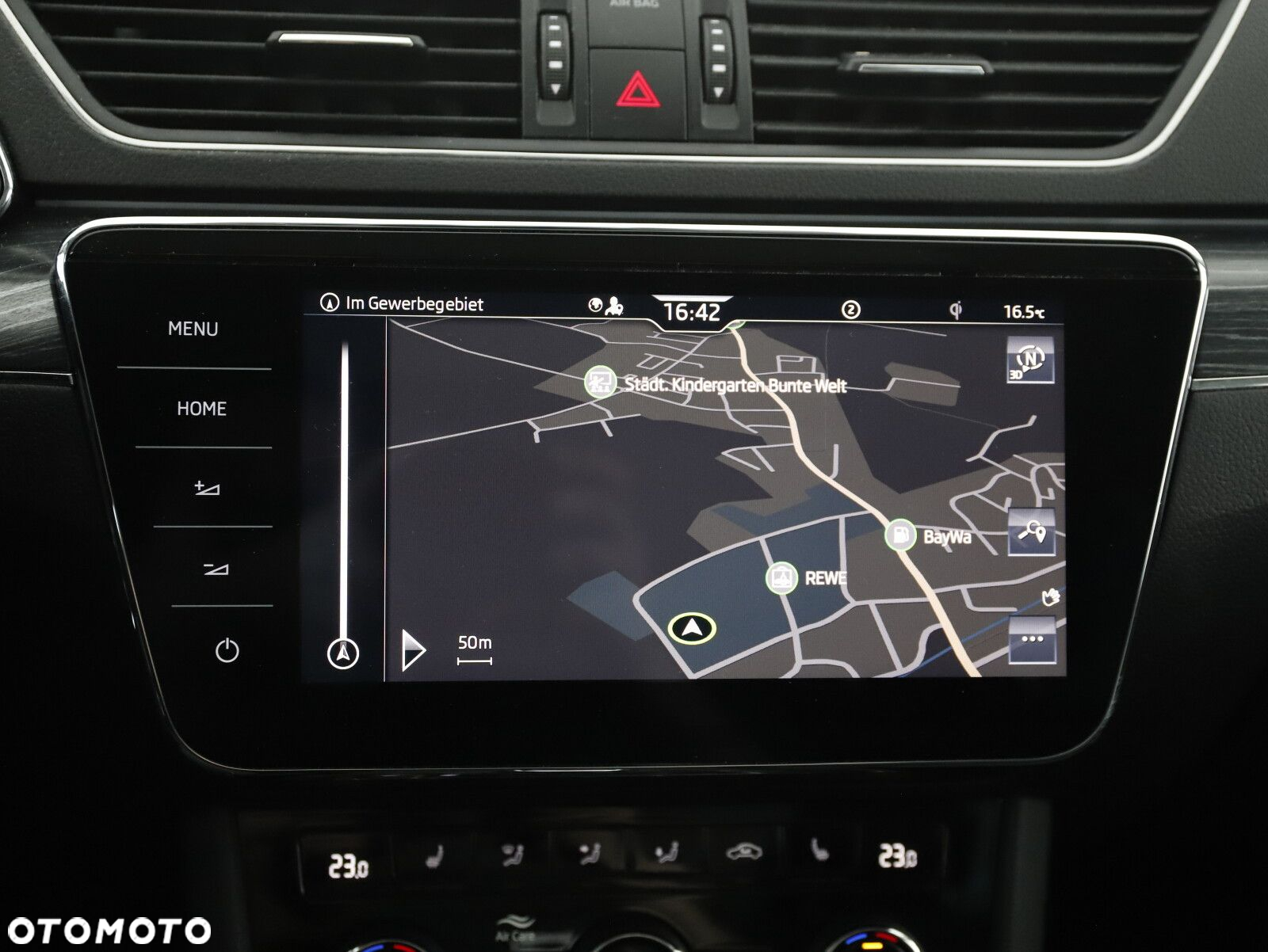 Skoda Superb 2.0 TDI SCR 4x4 Style DSG - 16