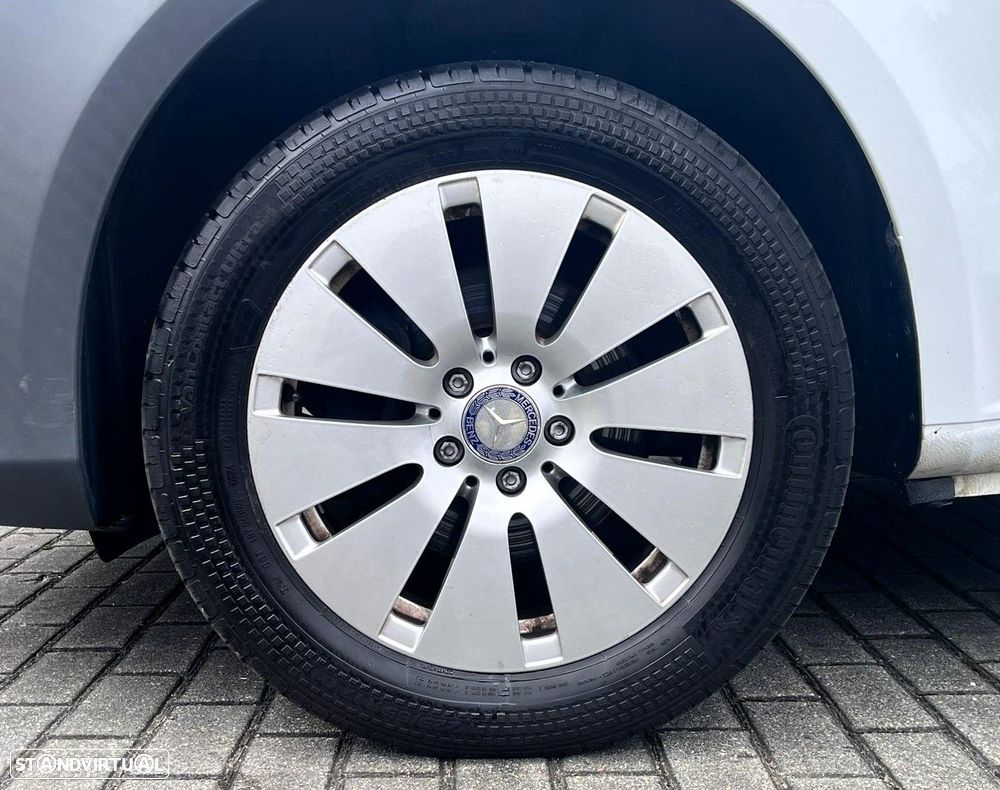 Mercedes-Benz eVito 111/32 - 13