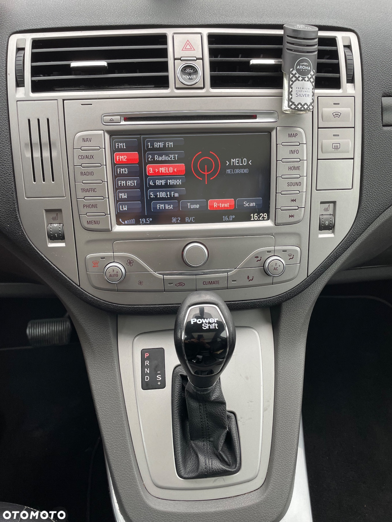 Ford Kuga 2.0 TDCi 4x4 Titanium - 6