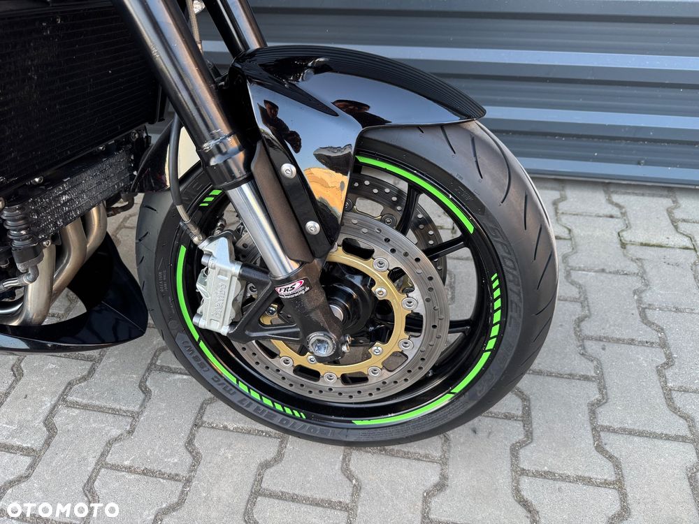 Triumph Speed Triple - 18