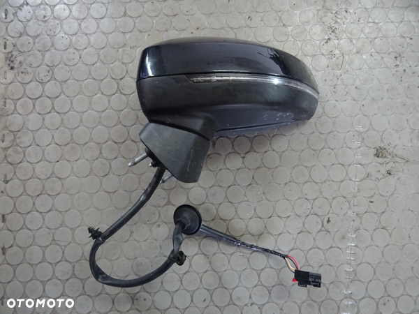 LY9T lusterko lewe 6PIN Audi A3 8V4 sportback czesci