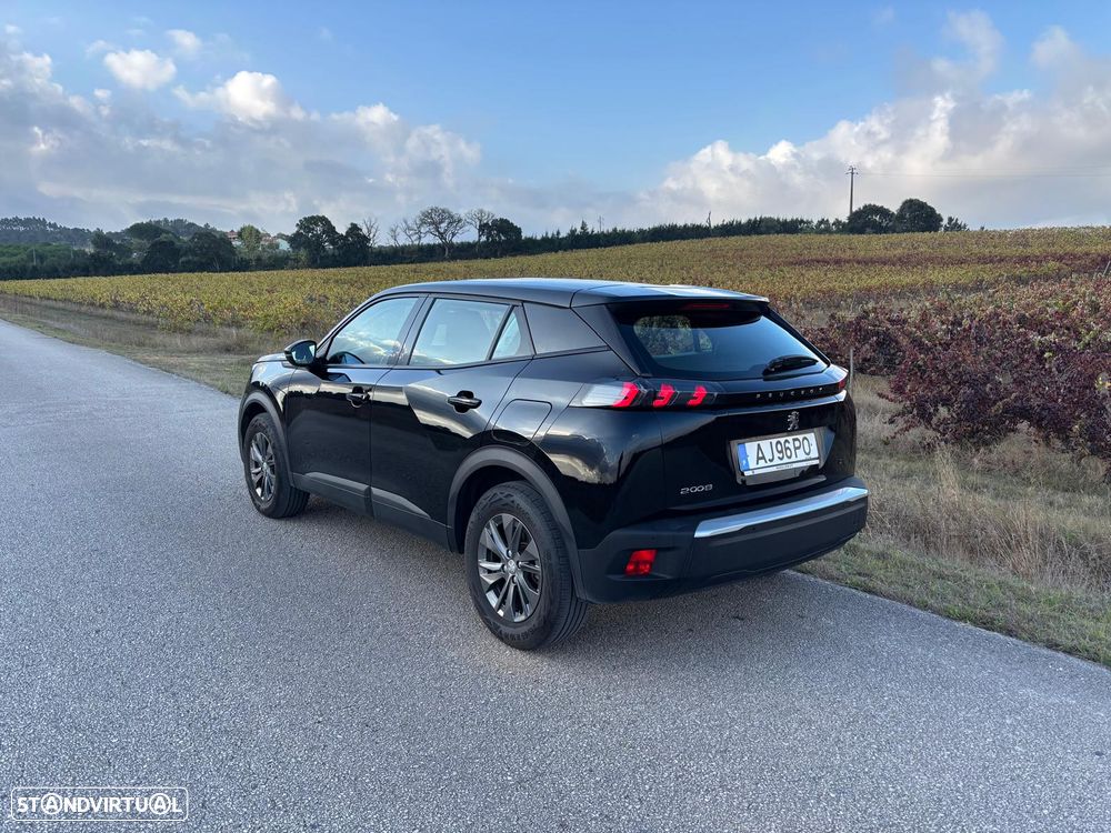 Peugeot e-2008 50 kWh Active Pack - 2