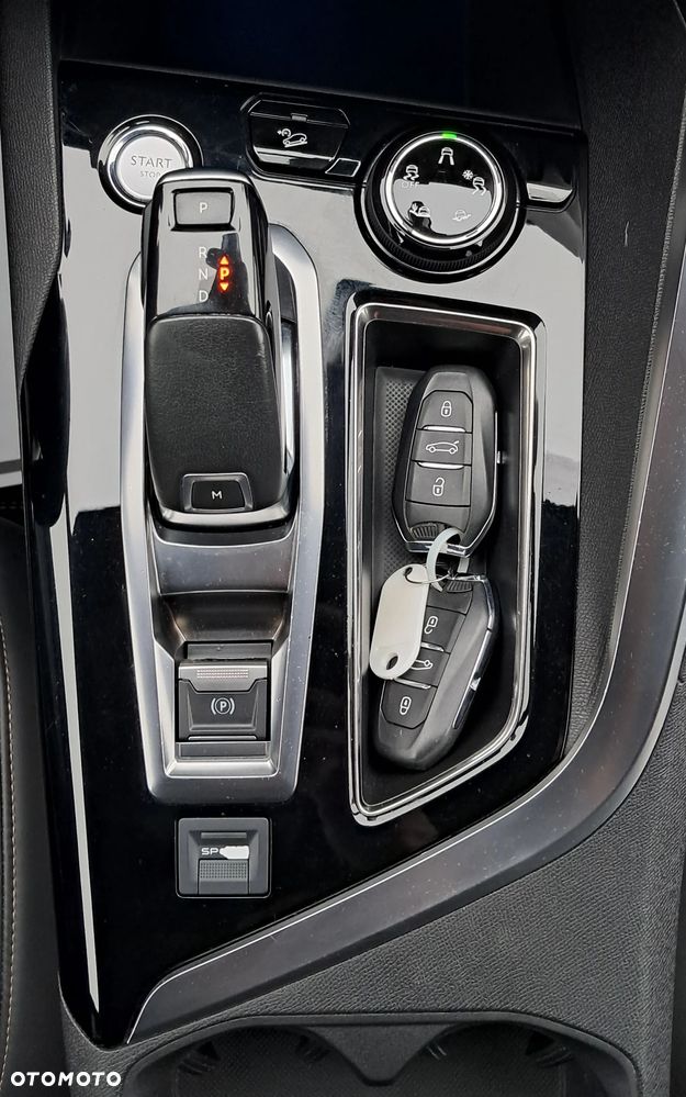 Peugeot 3008 2.0 BlueHDi GT S&S EAT8 - 25