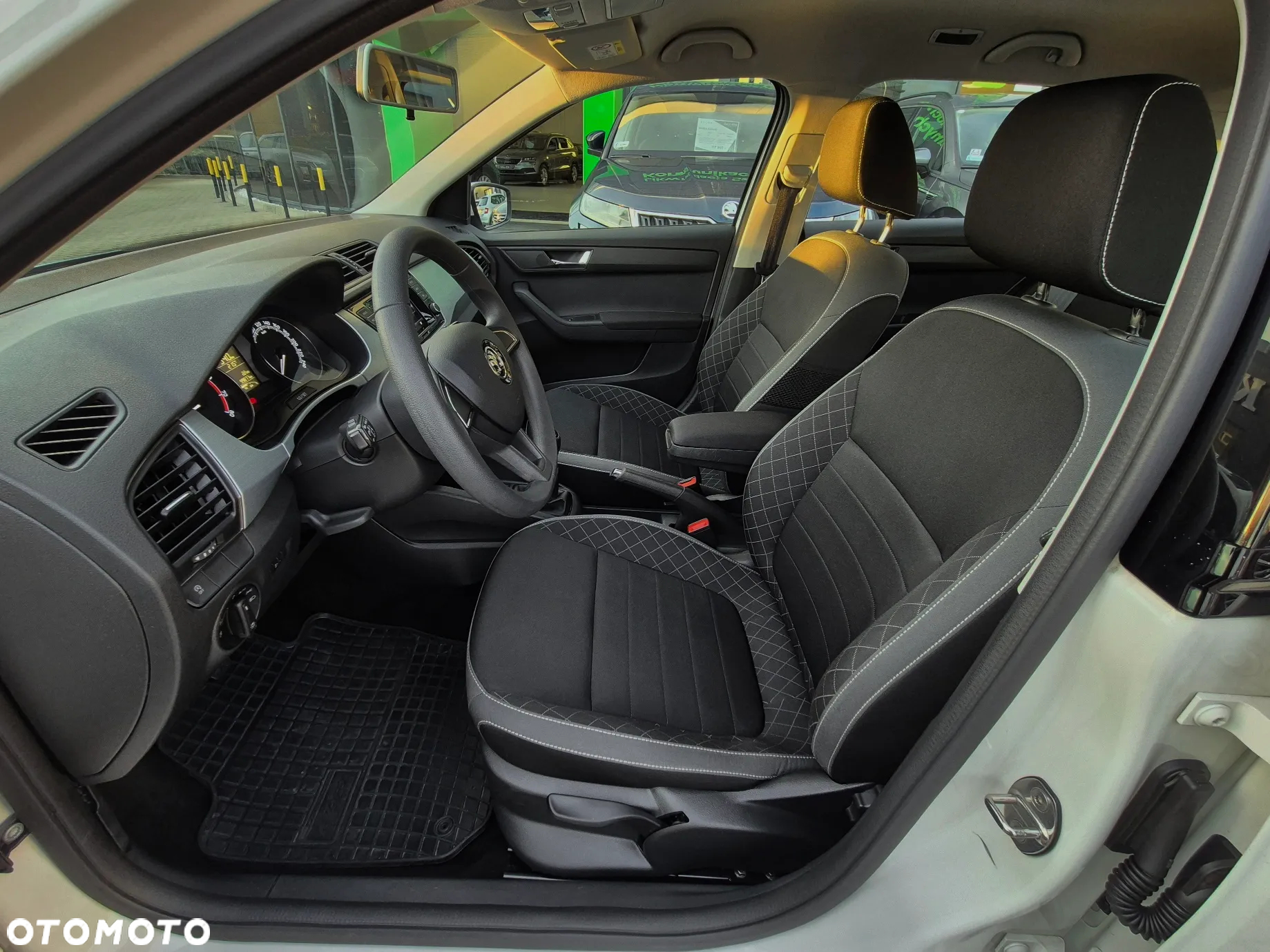 Skoda Fabia 1.0 TSI Ambition - 14