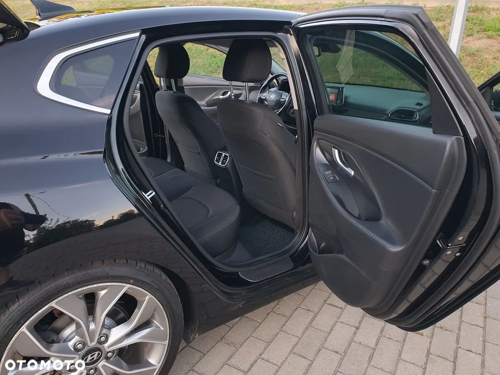 Hyundai i30 1.4 T-GDI Premiere Style - 20