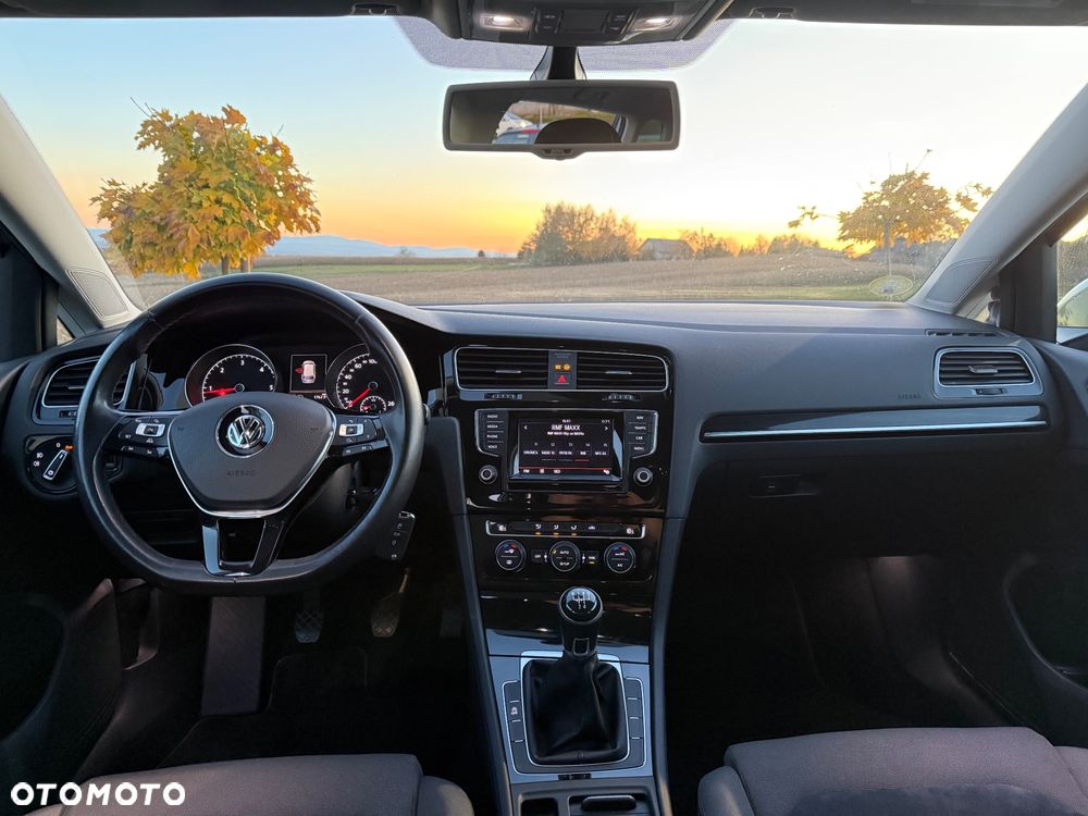 Volkswagen Golf Variant 1.6 TDI BlueMotion Technology Comfortline - 9