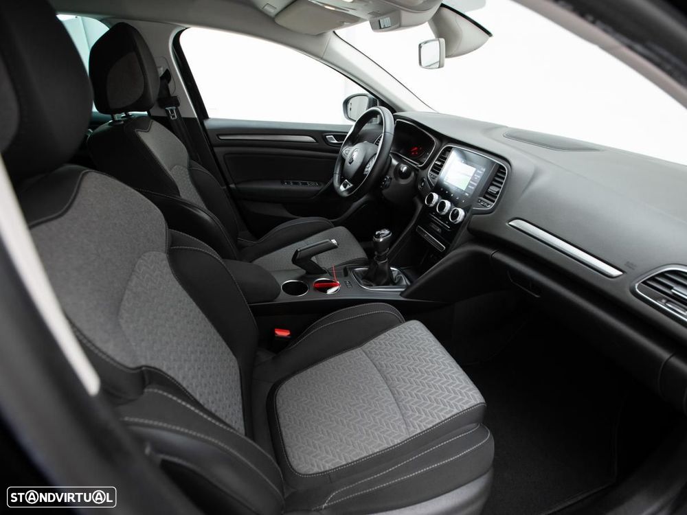 Renault Mégane 1.5 Blue dCi Limited - 9