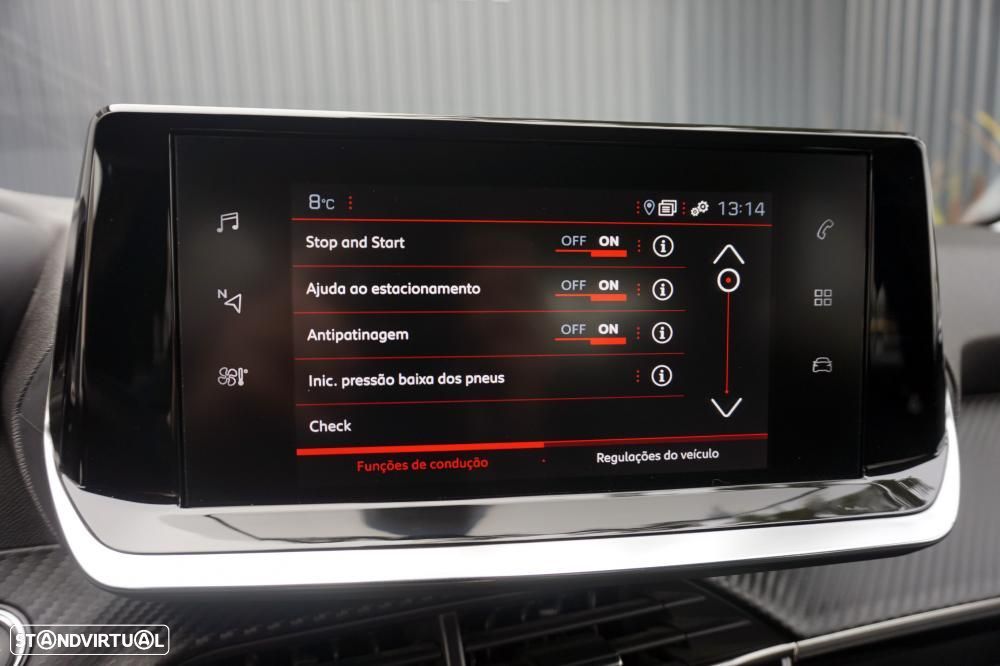 Peugeot 208 1.2 PureTech Allure - 19