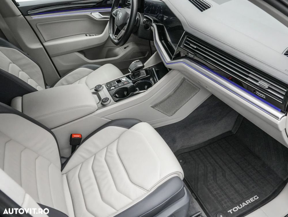 Volkswagen Touareg 3.0 V6 TSI OPF 4Motion Aut. Elegance - 12