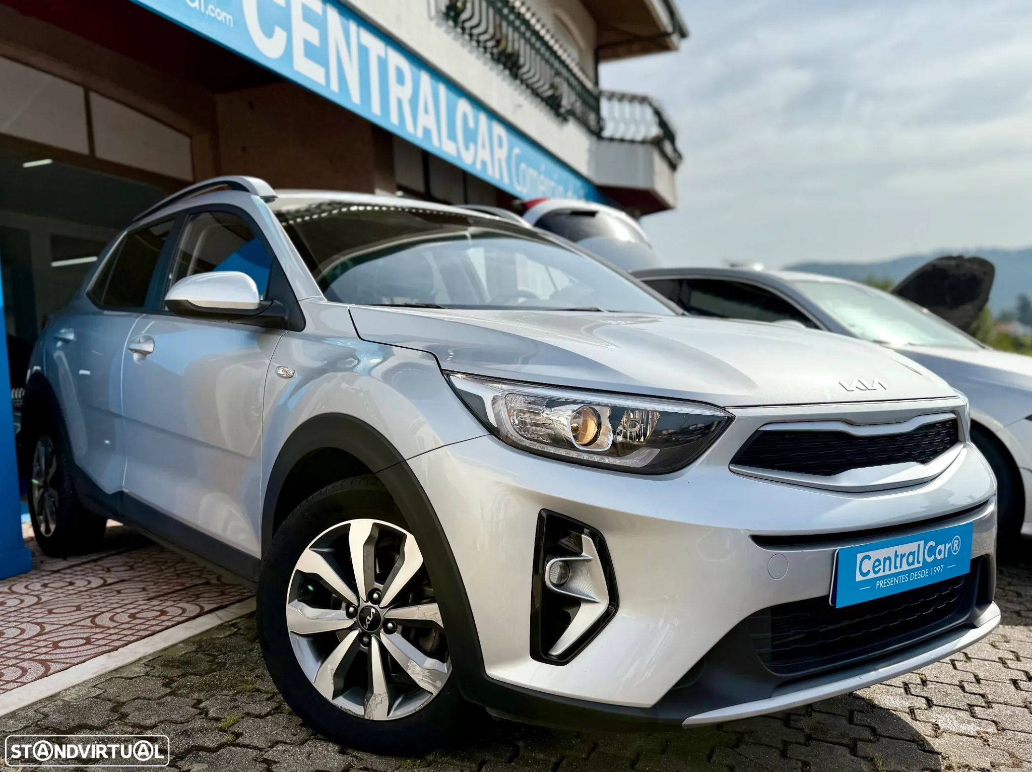 Kia Stonic 1.2 Dynamic - 1