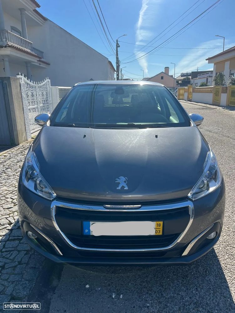 Peugeot 208 - 2