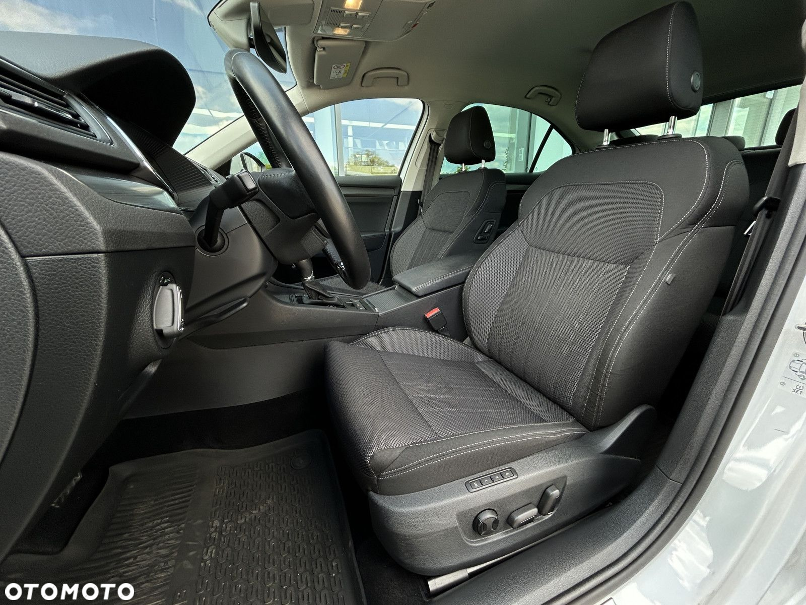 Skoda Superb 2.0 TSI Style DSG - 8