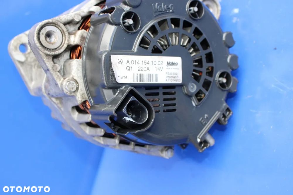Alternator OE Mercedes CL CL500 W216 C216 Lift W221 M278 4.7 A0141541002 - 5